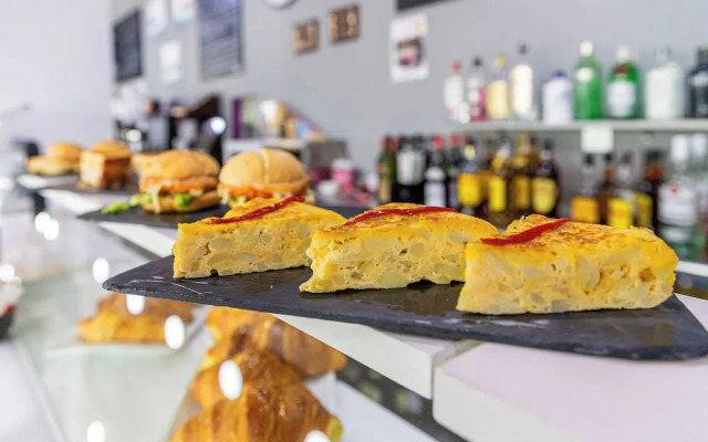 Hotel Abades Via Norte