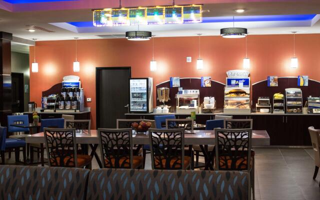 Holiday Inn Express & Suites Oklahoma City Southeast I-35 by IHG