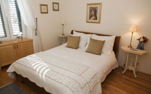 Zephyrus Boutique Accommodation