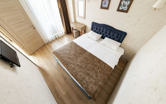 Konur Hotel