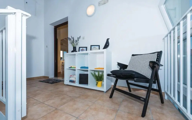 Awesome Home in Vodice With Wifi and 2 Bedrooms