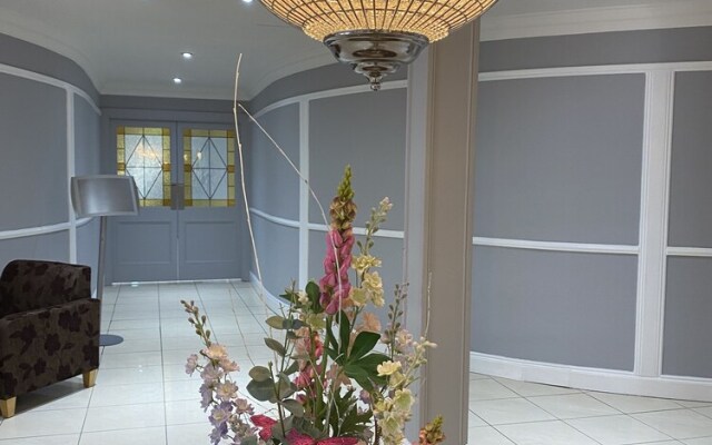 Killarney Court Hotel