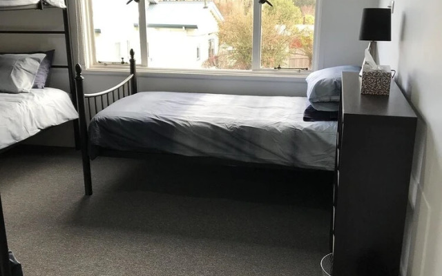 Maydena Digs Cottage