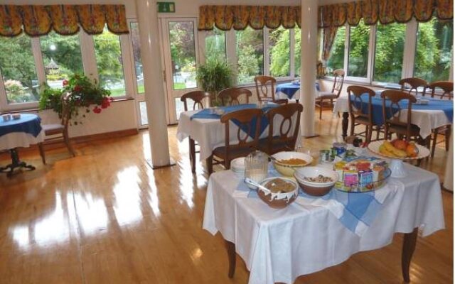 Annabella Lodge Bed & Breakfast