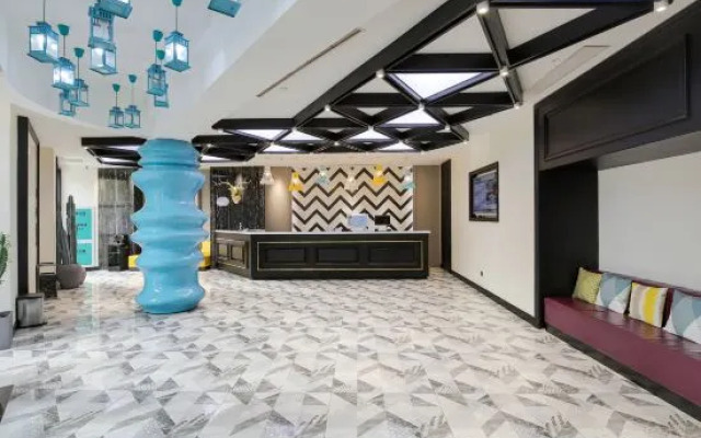 Jingqi Ouju Hotel (Tiantan Hospital Fengtai Railway Station)