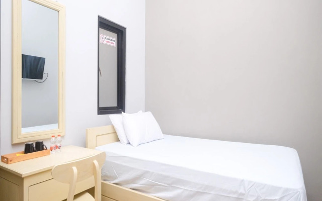 DR Living Syariah Solo RedPartner