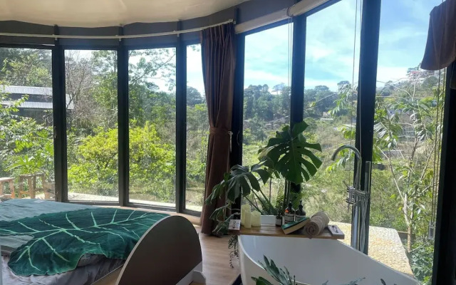 Dong Homestay
