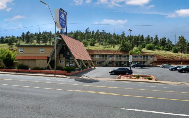 Americas Best Value Inn & Suites Flagstaff