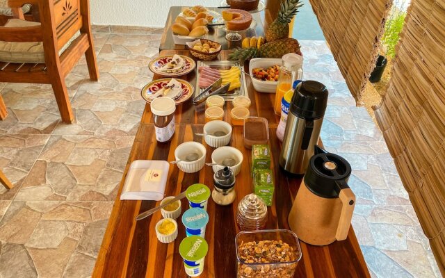 Raroguis Pousada e Café