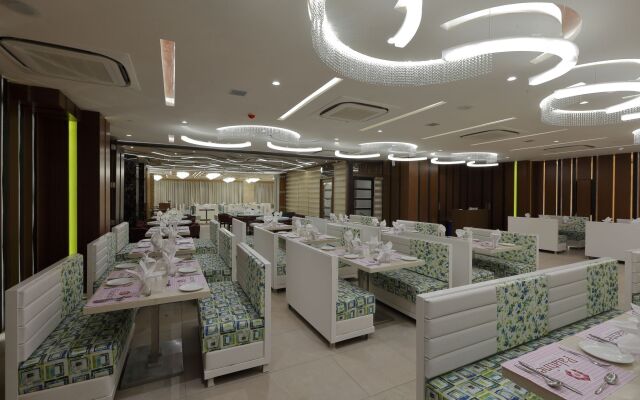 Hotel Pragati The Grand