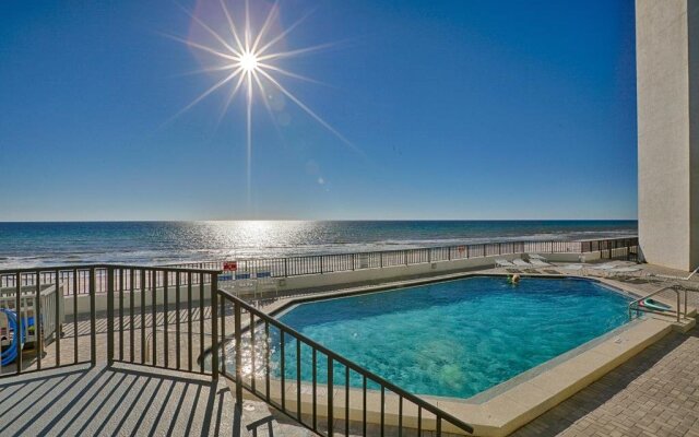 Aqua Vista Condominiums