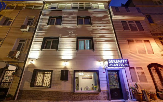 Serenity Hotel