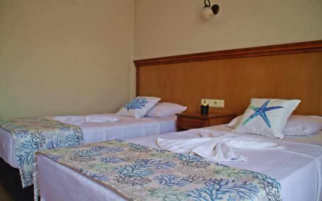 Rosy Suites Hotel