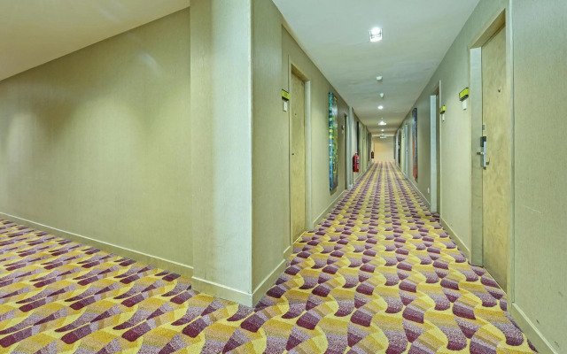 Townhouse Oak Melaka Near Dataran Pahlawan Formerly Ideals Hotel