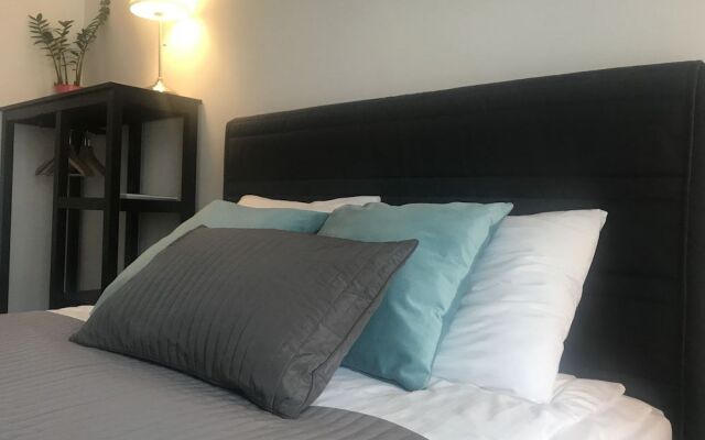 Krakow Apartments & Rooms