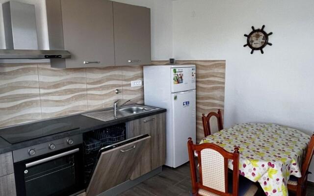 Dalibor - 5m from the sea with parking - SA4(2)