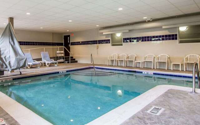 Sleep Inn & Suites Niantic North