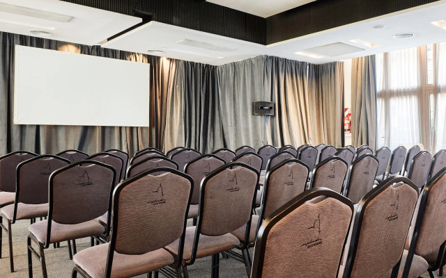 Esplendor by Wyndham Savoy Rosario