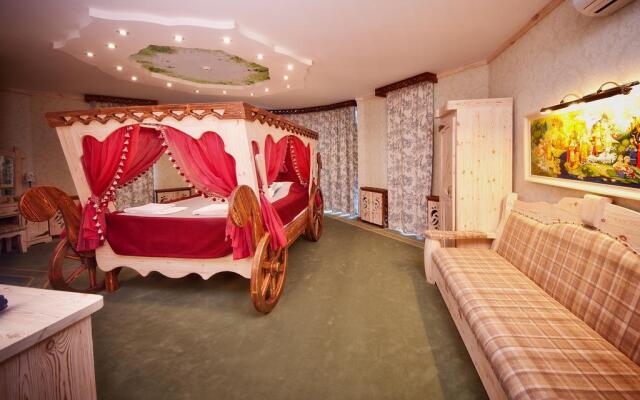 Zhar-Ptitsa Hotel