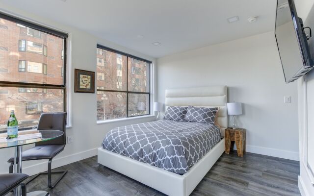 Downtown Pike's Place Condos by Barsala
