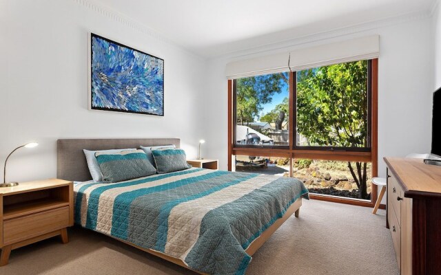 1 Gordon - Kenros Beach House