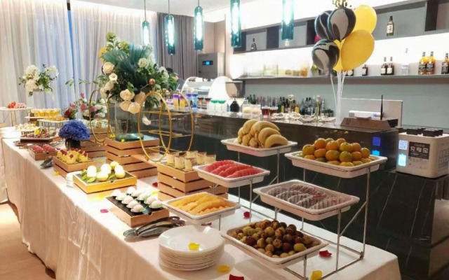 Ruisheng International Business Club Hotel