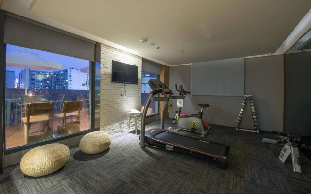Simple Plus Hotel
