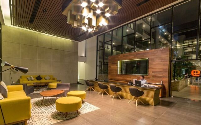 Gorgeous Apartments in the City by Select