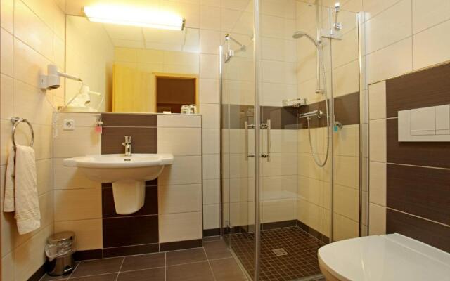Sporthotel Neuruppin - Apartmenthaus mit Ferienwohnungen