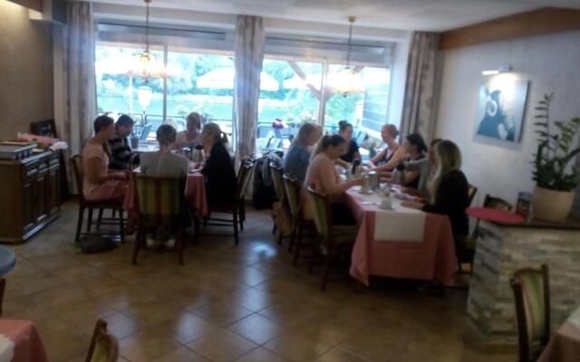 Cafe Moselterrasse