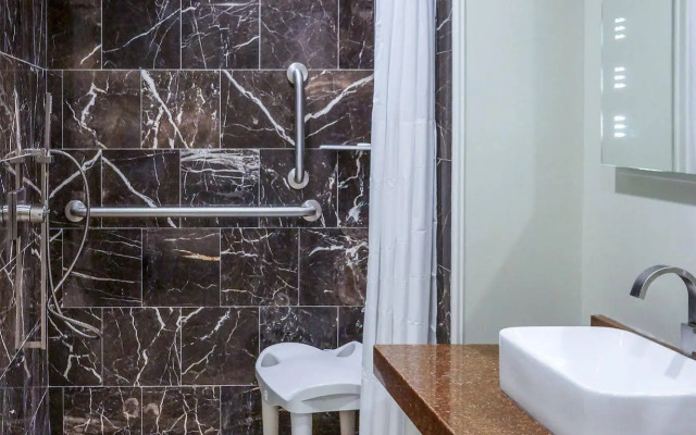 The Gin Hotel, an Ascend Collection Hotel