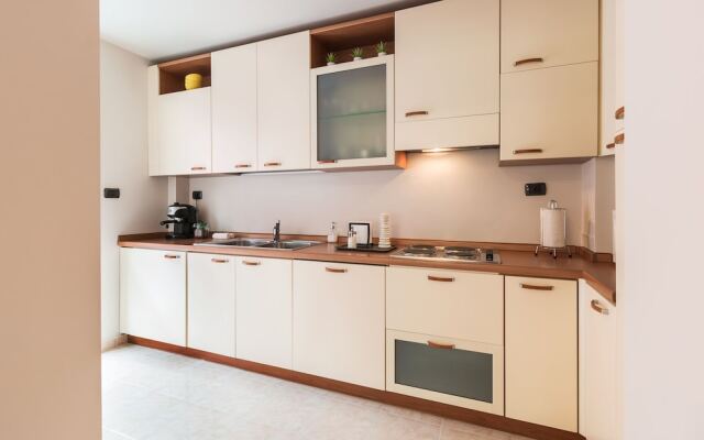 FM Deluxe 1-BDR Apartment - La Primavera