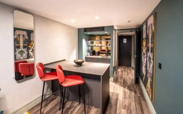 Forty Seven Hotel