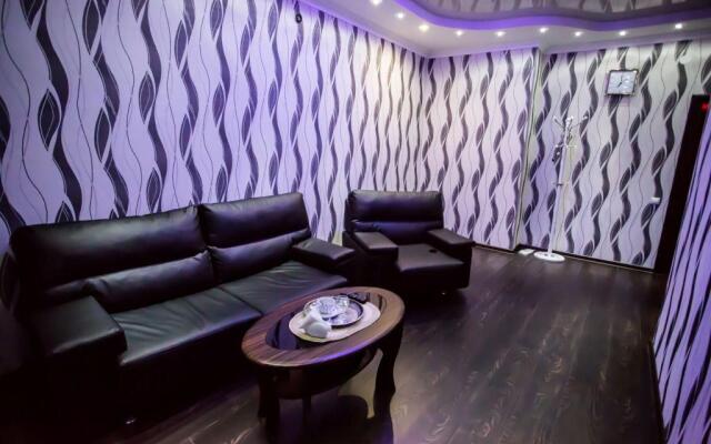 Almaz Hotel