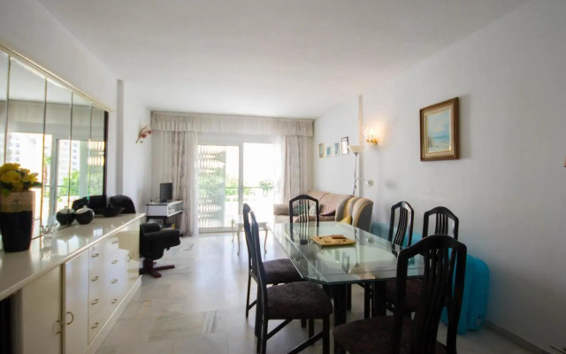 Erisa 31 by IVI Real Estate