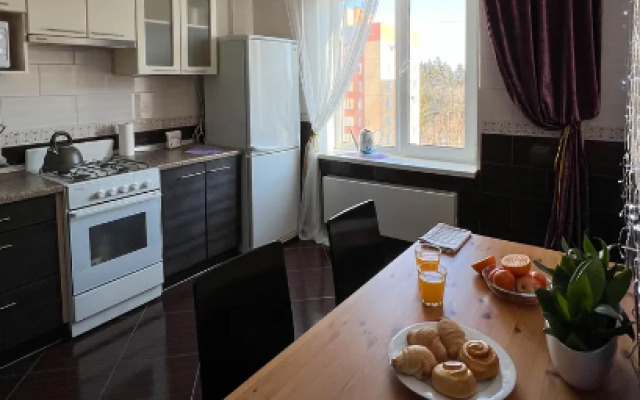 Апартаменты на улице Изотова 15 корпус 2