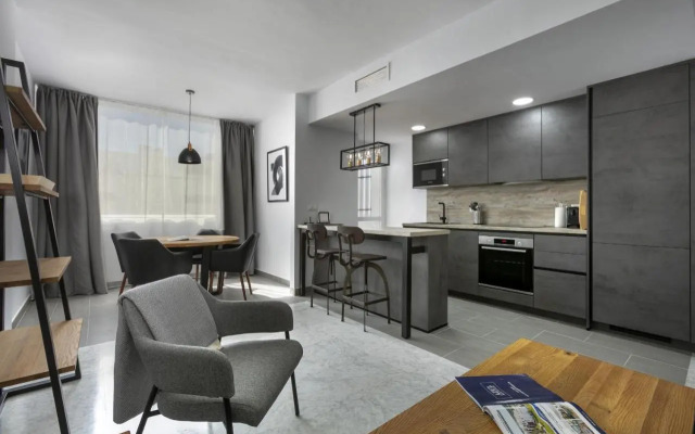 Marbella Real - 1 Bedroom Apartment