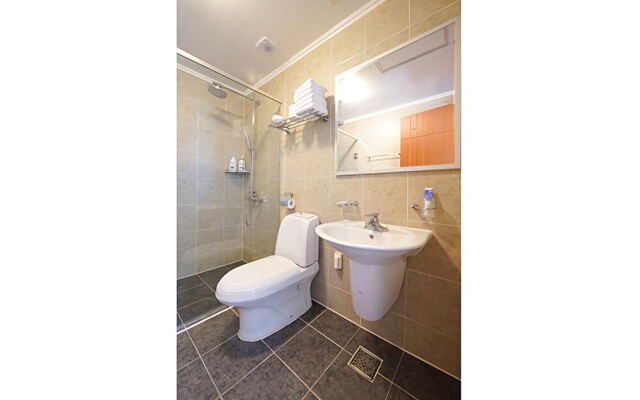 Taean Jaderak Pension