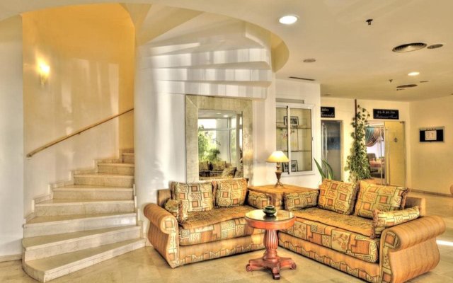 Golden Tulip Farah Khouribga