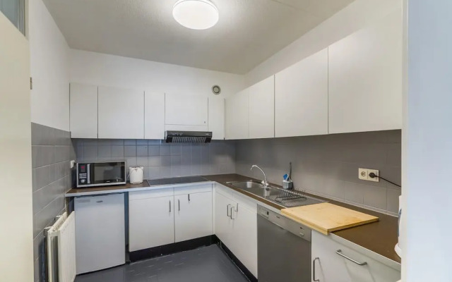 Pleasant Apartment Near the Beach