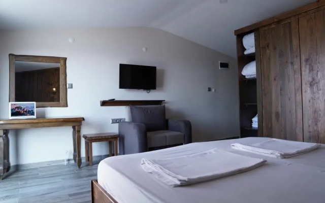 Astroia Otel