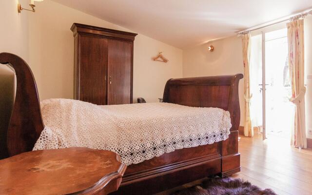 Lovely Holiday Home With Private Pool in Tournon-d'agenais