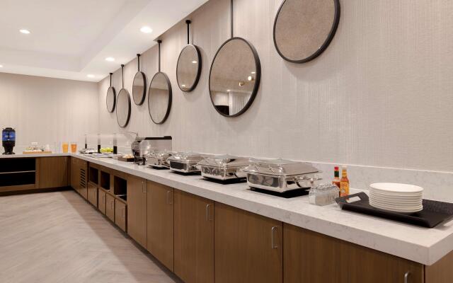 DoubleTree by Hilton Palmdale, CA