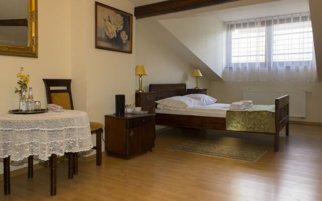 Aparthotel Camea