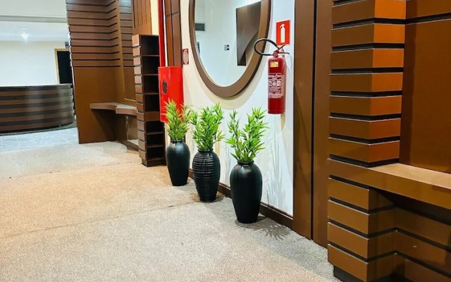 Hotel Central Plaza Timoteo