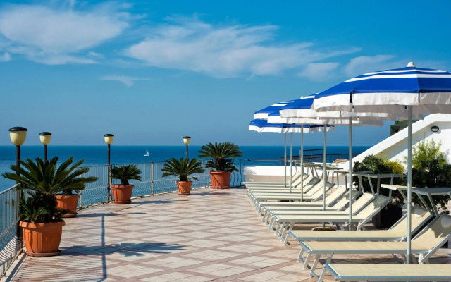 Citara Hotel