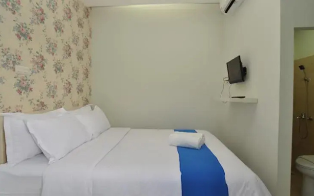 The Dinar Hotel