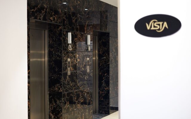 The Eliot Hotel & Banquet