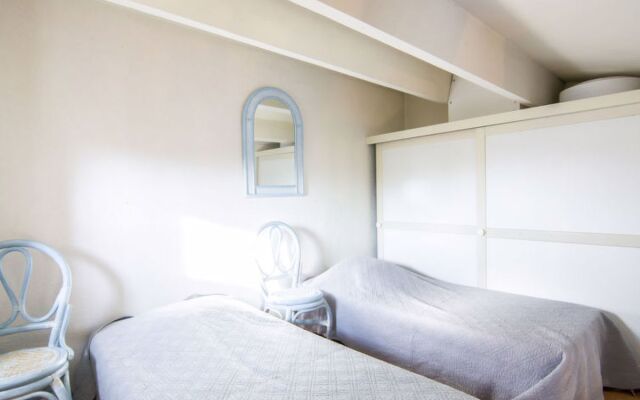 Les Cristallines 34945