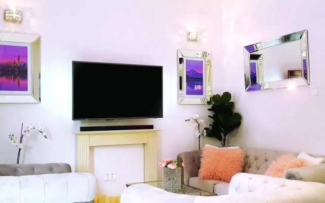 280 Degrees Homes